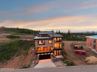 8526 E Overlook Dr, Eden, UT 84310