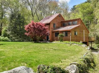 81 Howe St, Ashland, MA 01721