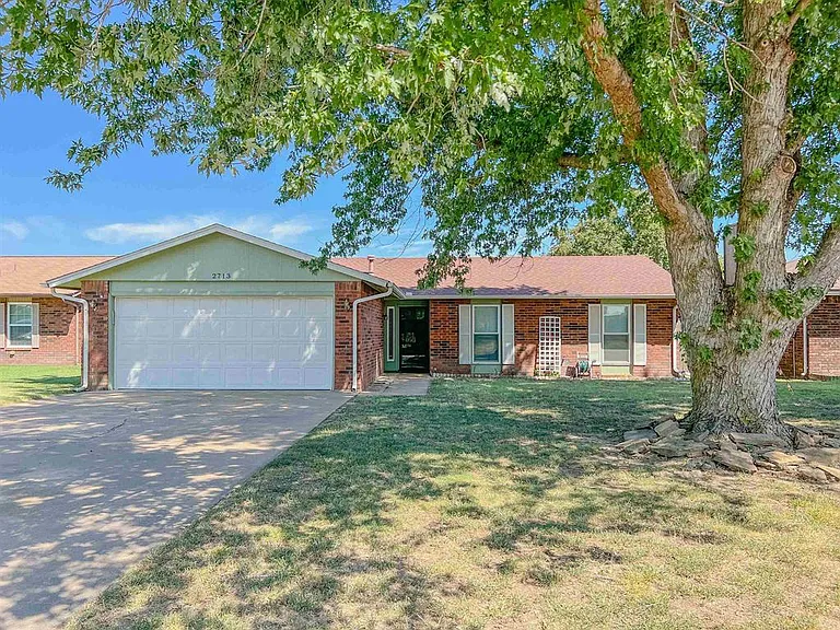 2713 Mount Vernon Rd — Photo 1