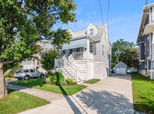 210 Crescent Rd, Ocean City, NJ 08226