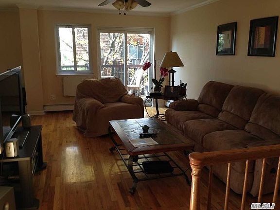 2nd image of 8528 Dumont Ave
