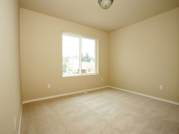 3rd image of 11804 22nd St SE