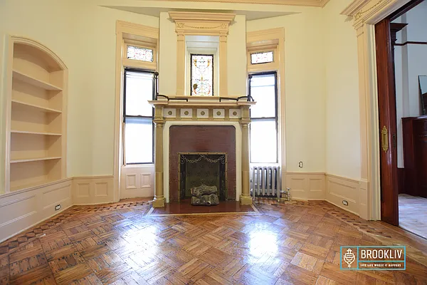 Rented by null | media 22