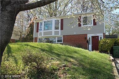2nd image of 1902 York Dr
