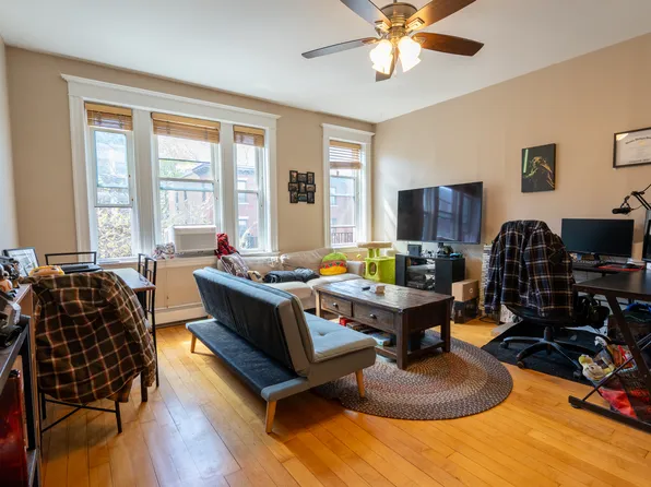 43 Park Vale Ave APT 6, Allston, MA 02134