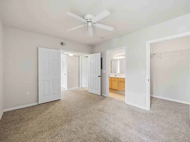 1195 Villagio Cir #203 — Photo 25