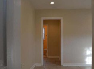 6813 Red Top Rd APT 1, Takoma Park, MD 20912