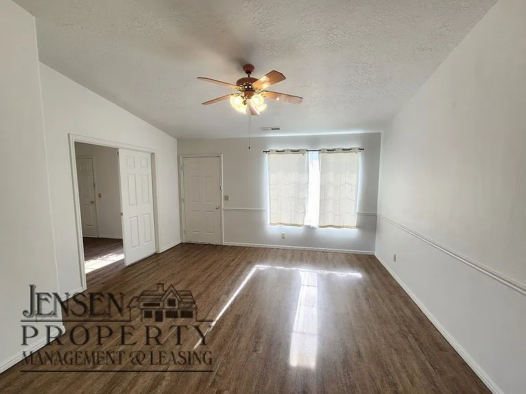 1040 N 1300 W #79 — Photo 11