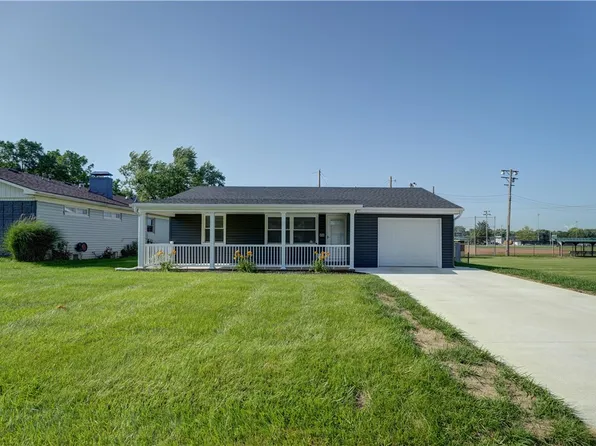 414 E Harmon Dr, Greenville, OH 45331