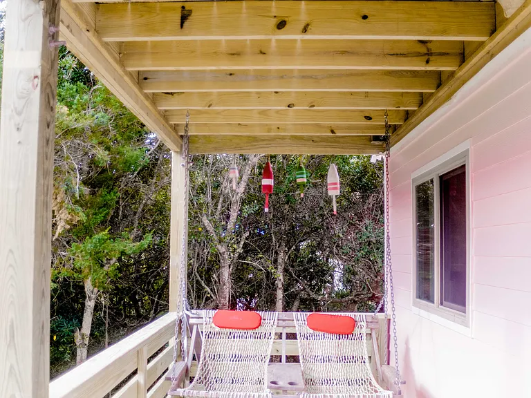 1210 Emerald Dr — Photo 19