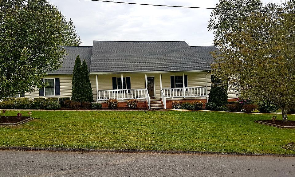 1st image of 106 Pelican Ln