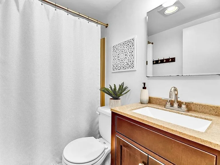 1257 Riverside Ave #D — Photo 20