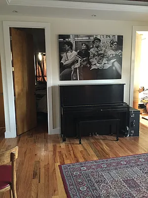 Rented by Elite NY Holdings | media 18