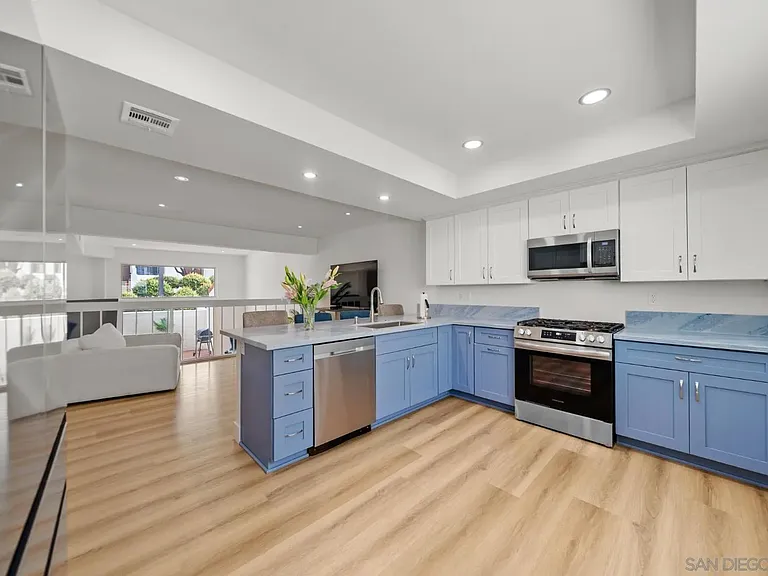 7410 Caminito Carlotta — Photo 24