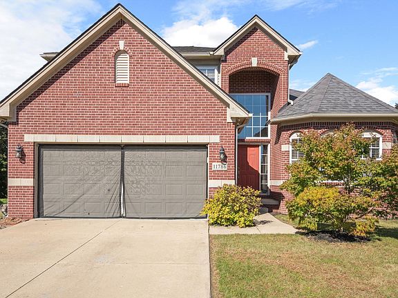 3rd image of 11786 Hunters Park Ct