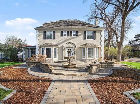 220 E 27th St, Sioux Falls, SD 57105
