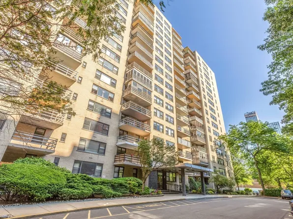 201 Saint Pauls Ave APT 12L, Jersey City, NJ 07306