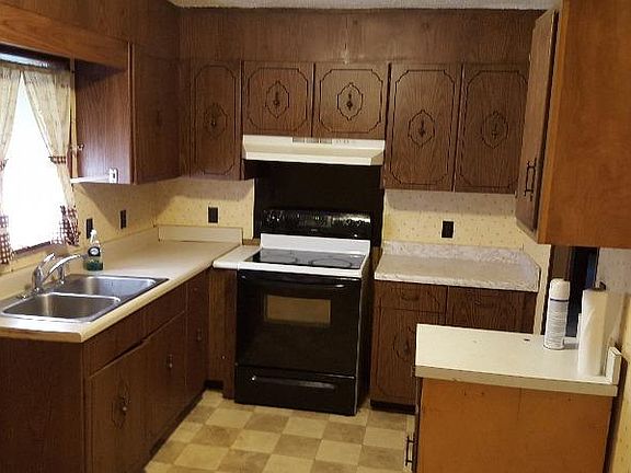 4th image of 5610 Delaine Ln