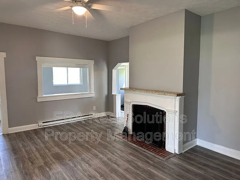 737-773 Bourbon St #737-C — Photo 12
