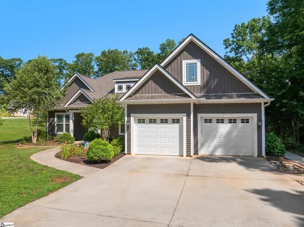 1025 McKelvey Rd, Pelzer, SC 29669