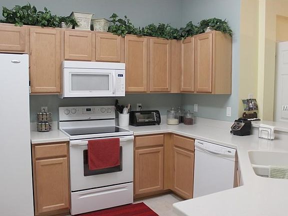 3rd image of 12593 Streamdale Dr