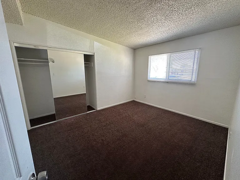 509 Sahara Dr — Photo 8