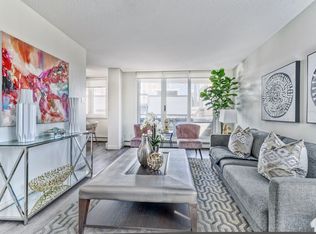 O'Neil Tower, Calgary, AB T2P 2B5