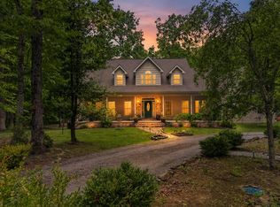 500 Cliff Park Rd, Monterey, TN 38574
