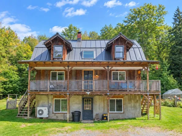 2949 Route 131, Cavendish, VT 05142