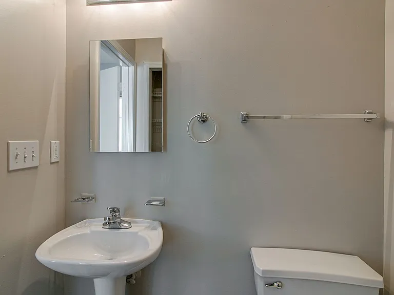 1244 Parkway Pl #C — Photo 10