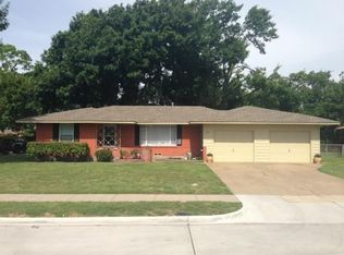 306 S Grove Rd, Richardson, TX 75081
