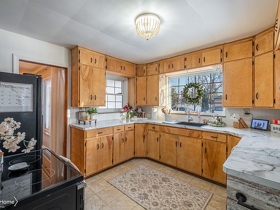 4th image of 4253 Potter Rd