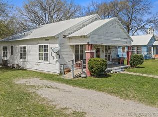 208 S 4th Ave, Marietta, OK 73448