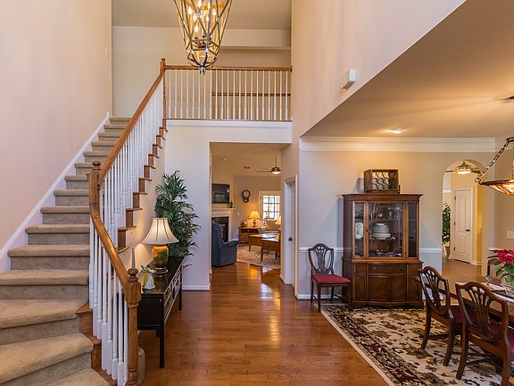 3rd image of 2633 Magnolia Woods Dr