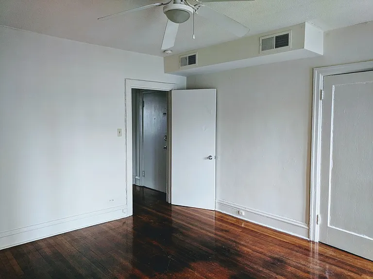 518 W. Grace St.* — Photo 29