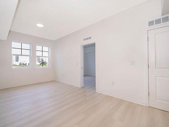 5th image of 5579 Millenia Park Blvd #513