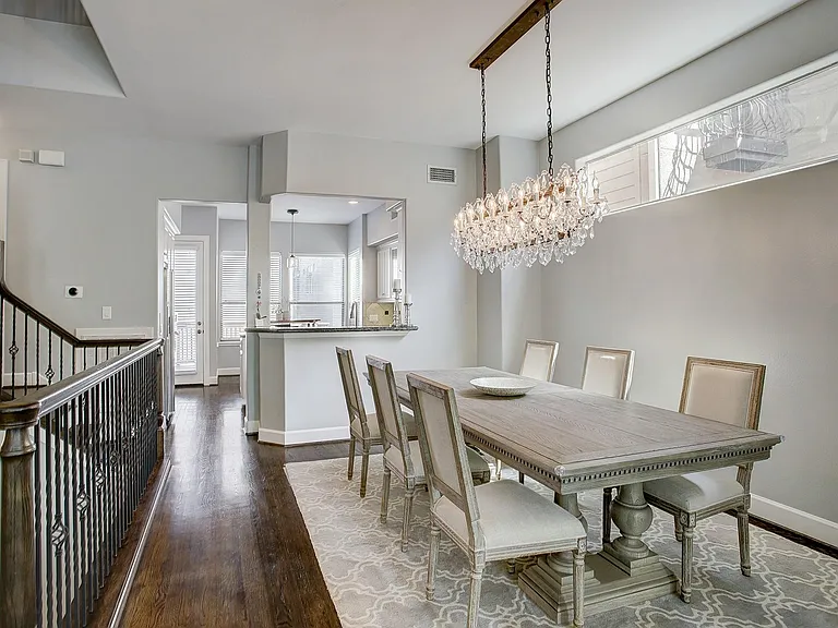 618 Asbury St — Photo 11