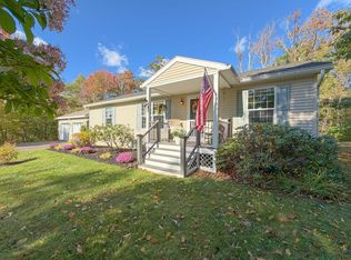 65 Lowelltown Rd, Wiscasset, ME 04578
