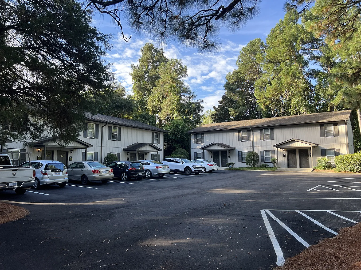 Greyridge Apartments - 358 — Photo 3