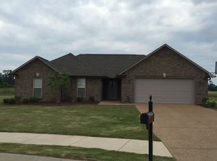 351 Vista Dr, Medina, TN 38355