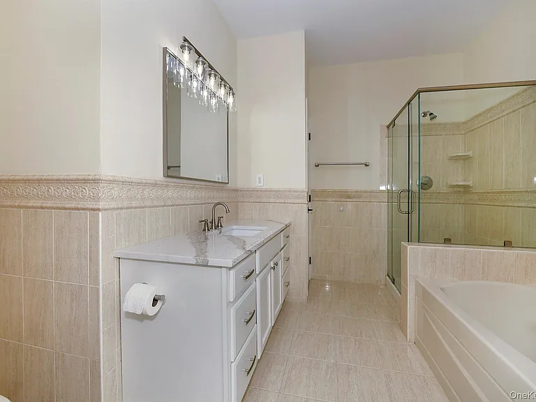 9 Manitou Trl — Photo 16