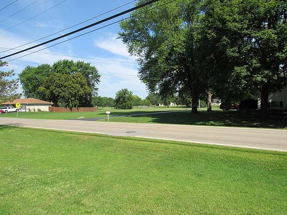4th image of 289 Sherman Ave