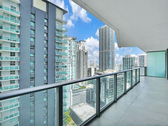 4th image of 1300 S Miami Ave #2811