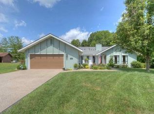 3 Fox Run, Huntington, WV 25705