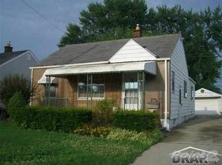 13471 Mulberry St, Southgate, MI 48195