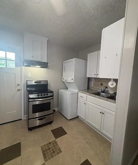 2717 Goolsby Ave — Photo 4