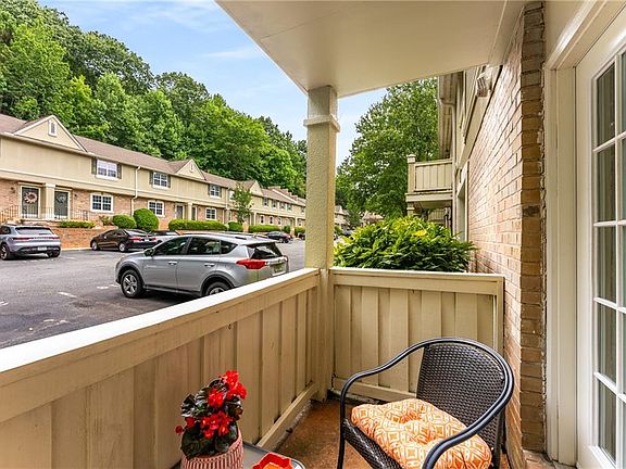 4th image of 6900 Roswell Rd APT Q26