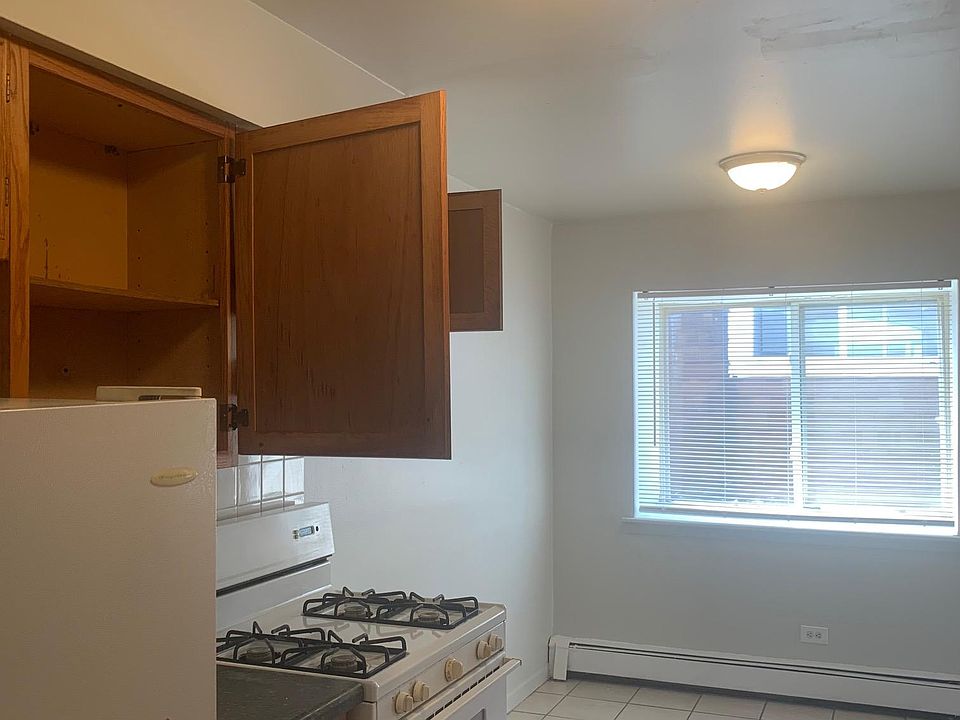 East End Apartments/Madison Apartments 515 E End Ave Calumet City IL