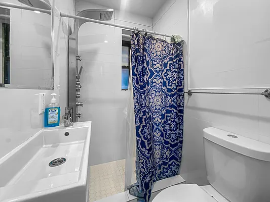 Rented by Keller Williams NYC | media 11