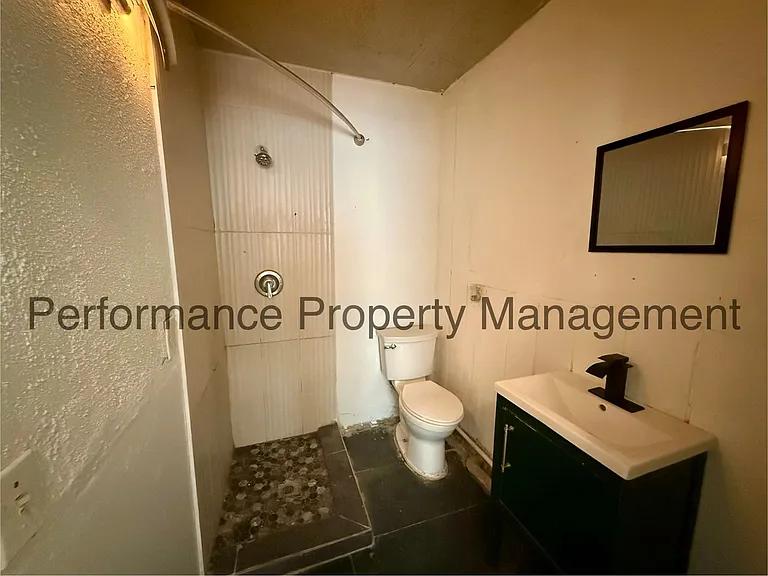 3703 Eucalyptus Dr — Photo 12